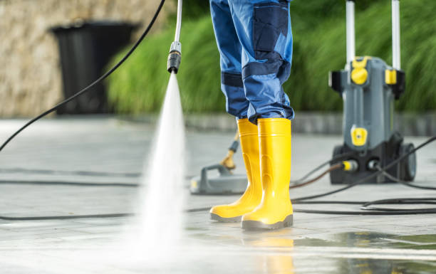 Best Deck Pressure Washing  in San Miguel, CA